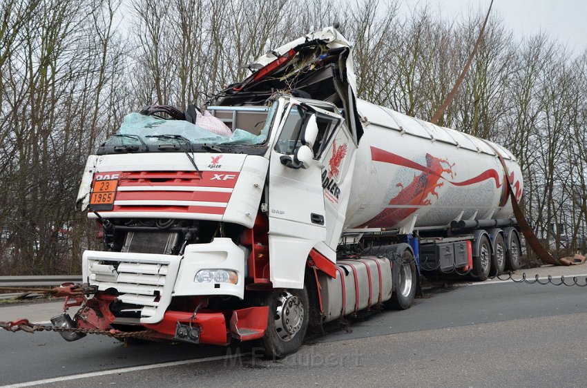 VU A4 Rich Olpe kurz hinter AK Koeln West P550.JPG